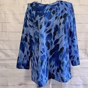 C.D. Petites blue shirt, 95% polyester, 5% spandex. Like new.